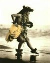 Havajská masáž LOMI LOMI má základ v havajskom tanci HULA